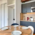 Апартаменты Petit Castel - T2 De 39m Au Coeur De Rue Du Gros-horloge ! Руан