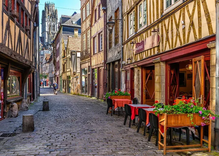 Petit Castel - T2 De 39m Au Coeur De Rue Du Gros-horloge ! Руан