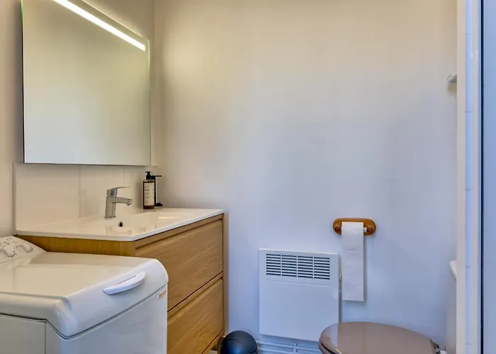 Апартаменты Petit Castel - T2 De 39m Au Coeur De Rue Du Gros-horloge ! Руан